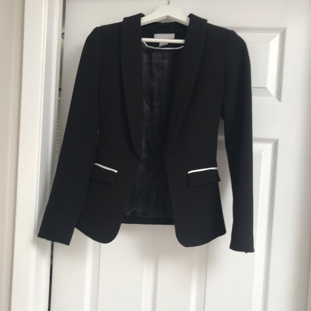 H&M Black Blazer